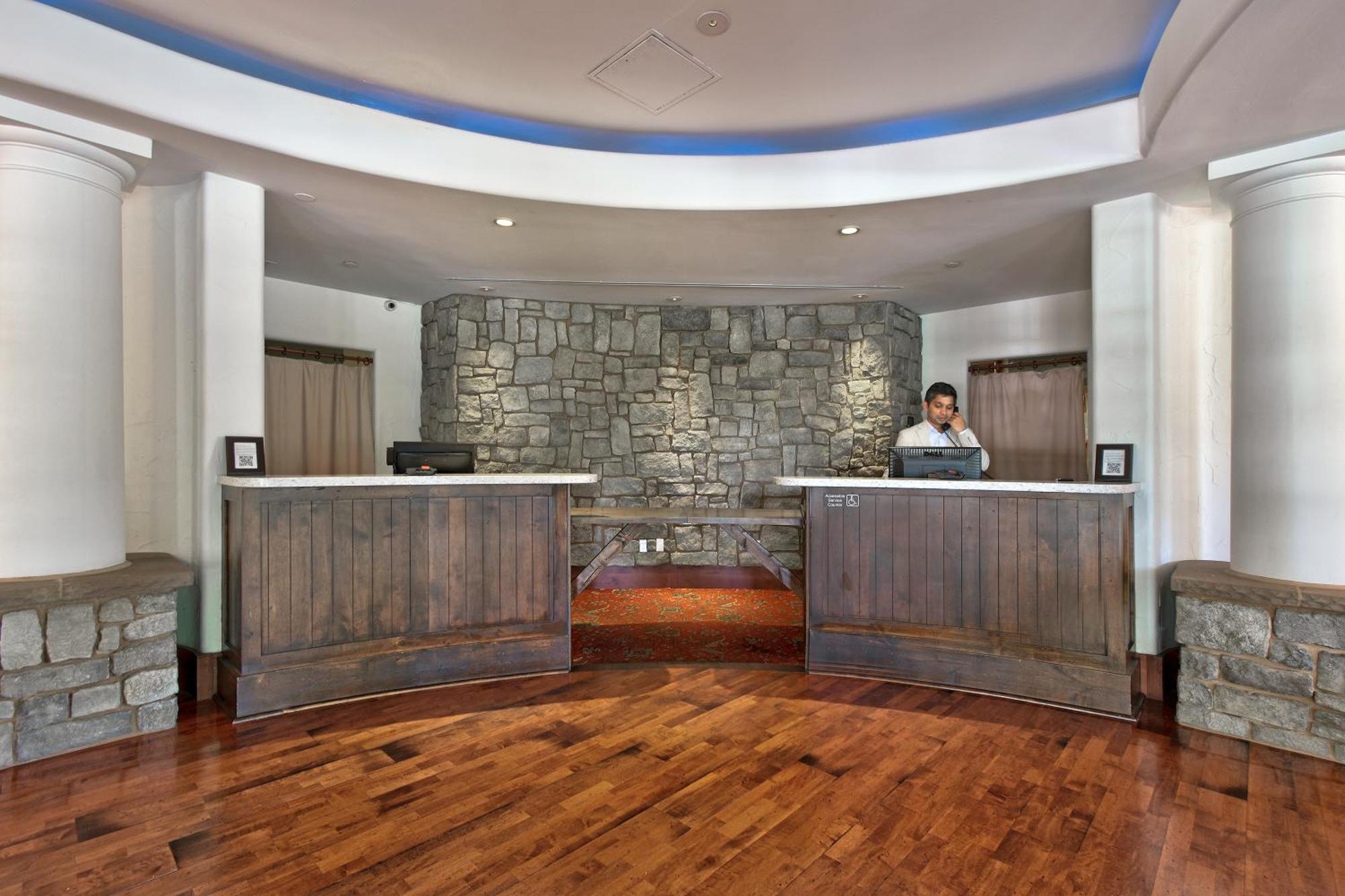 Hotel Gatos 4*